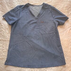 FIGS Women’s Heather Indigo Catarina One-Pocket Scrub Top; Size L